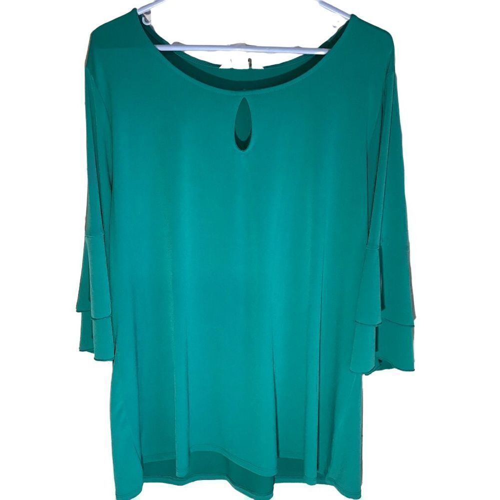 Cj banks size 2X 20/22 green top 3/4 ruffle sleeve NWT